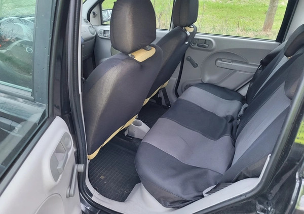 Fiat Panda cena 7900 przebieg: 158000, rok produkcji 2004 z Chełmno małe 352